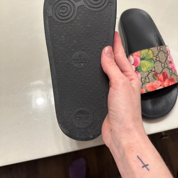 Gucci slides